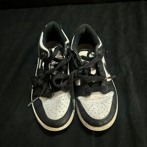 Kids Black and White Sneakers-size 11C-#490